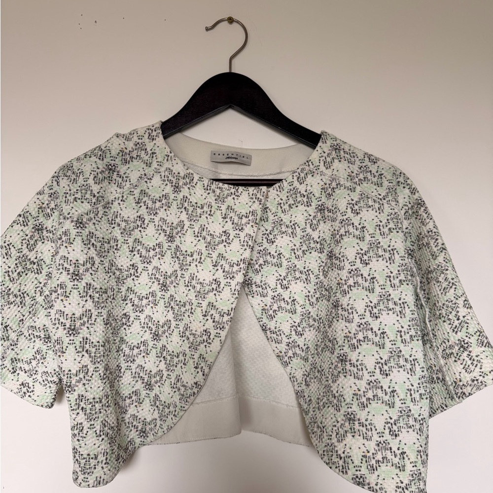 Mint Essential Antwerp Cropped Jacket